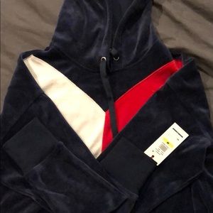 TH hooded sweatshirt